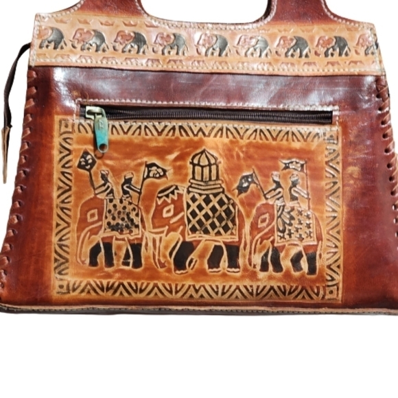 Vintage Boho hippie hand made  carved leather shoulder bag - Picture 3 of 6